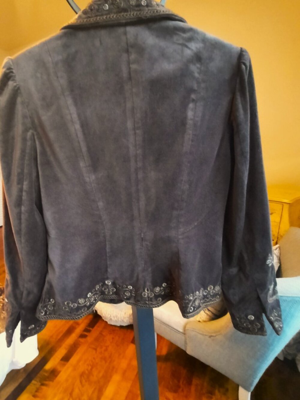 100% cotton embroidered velvet jacket/blazer - Picture 8 of 8